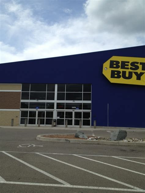 Best buy vestal - A lot of down time. Glassdoor has 37,410 Best Buy reviews submitted anonymously by Best Buy employees. Read employee reviews and ratings on Glassdoor to decide if Best Buy is right for you. 9 Best Buy reviews in Vestal. A free inside look at company reviews and salaries posted anonymously by employees. 
